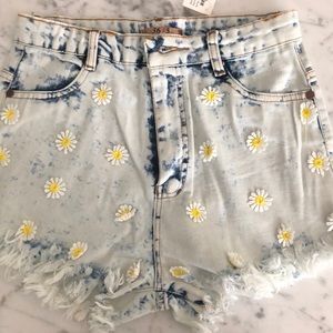 Jean shorts with flowers on front